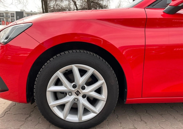 Seat Leon cena 69900 przebieg: 21200, rok produkcji 2021 z Przedecz małe 466
